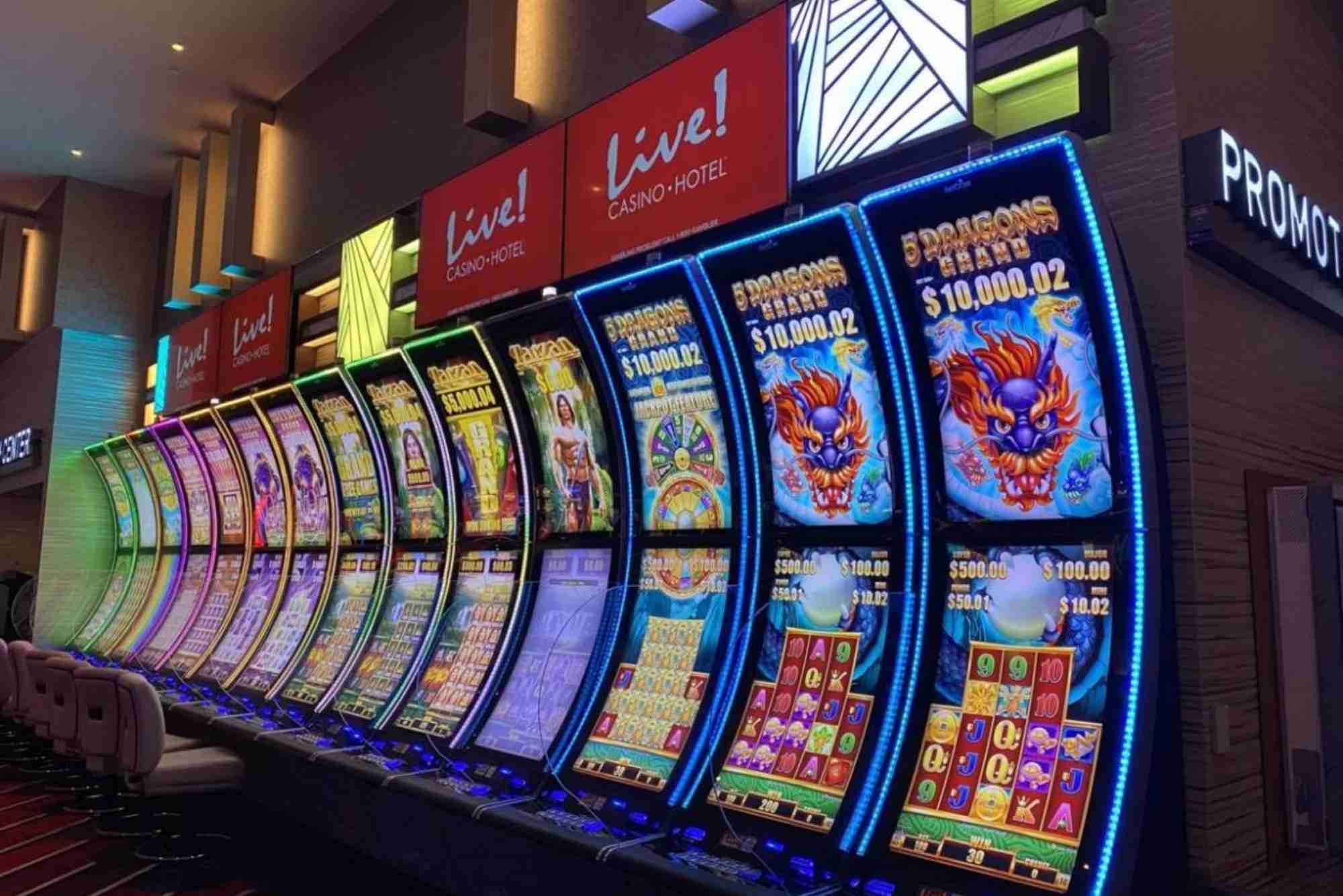 What Are Top Online Casinos for Live Slots